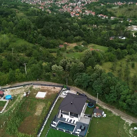 Lxn Villa *
